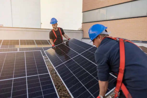  A sustainable food processing facility with solar panels and energy-efficient machinery - Food processing equipment manufacture