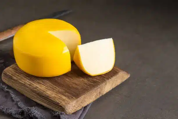 Gouda Cheese Nutrition Facts, Health Benefits, Process & Recipes