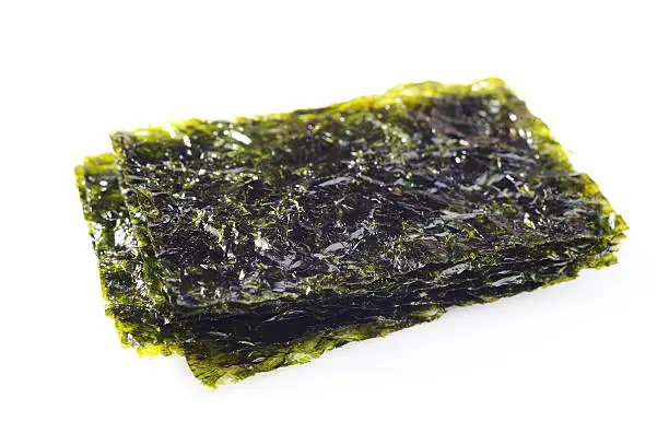 edible packaging made from seaweed, showcasing its texture and versatility - Agristuff